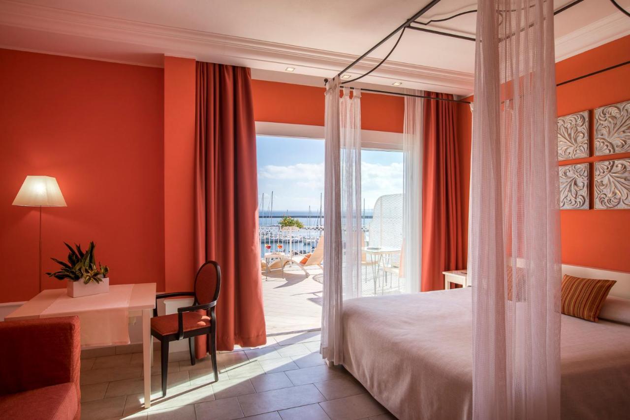 Lu' Hotel Riviera Carloforte  Εξωτερικό φωτογραφία